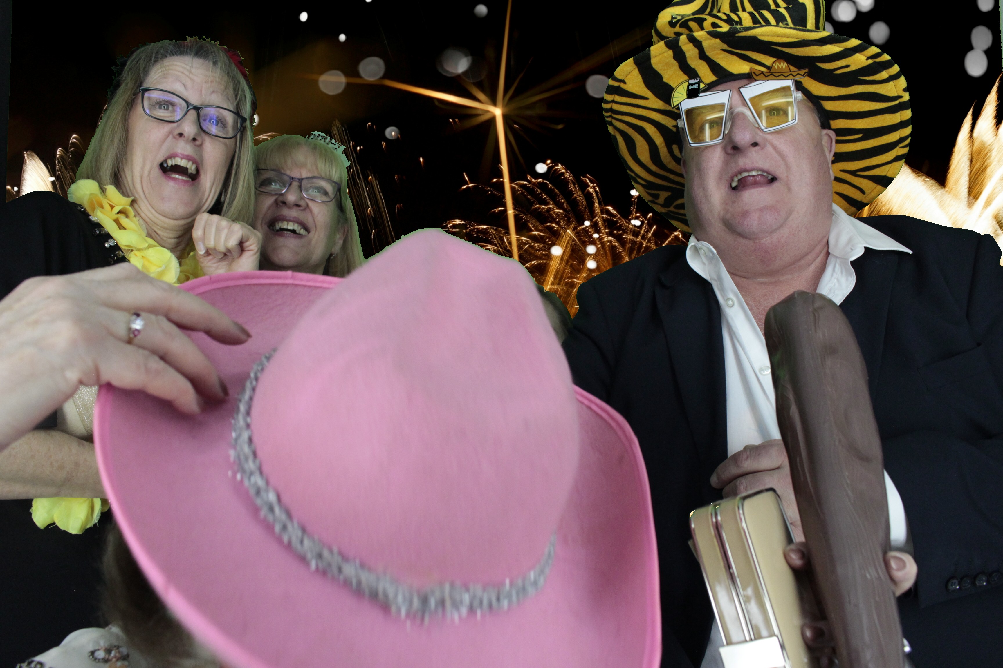 The Sussex Exchange New Years Eve | View more photos from the event at gallery.myphotoboothexperience.co.uk/u/MyPhotoBoothExperienceLtd/The-Sussex-Exchange-New-Years-Eve